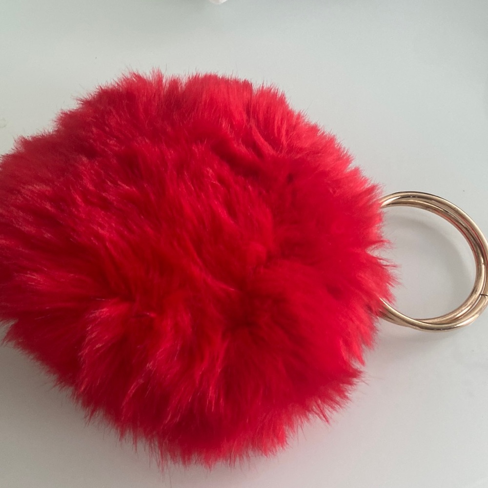 New red faux wristlet purse